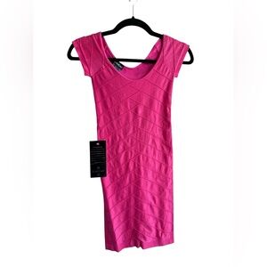 Bebe Fuchsia Textured Ribbed Dress with Cut-out in Back, NWT